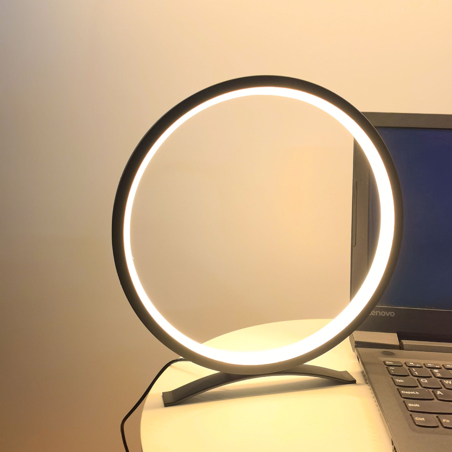 Modern Metal Table Lamp – Minimalist Design, Soft Warm Light (36V)
